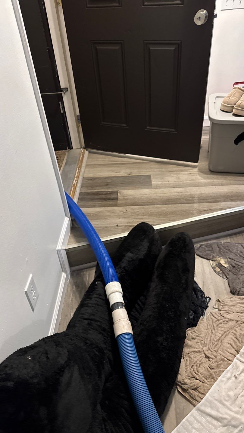 Extraction of the flooded entryway
